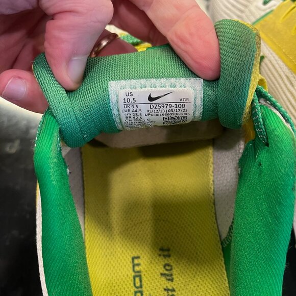 Nike Zoom Pegasus 40 Oregon - Men's 10.5 - Picture 4 of 4